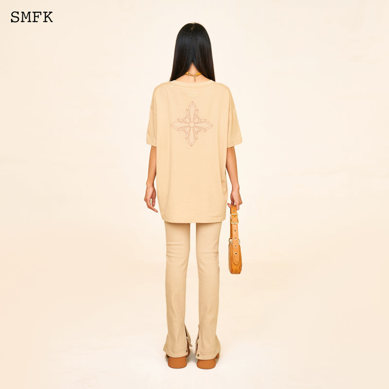 SMFK Compass Cross Stigma Vintage Oversize Tee