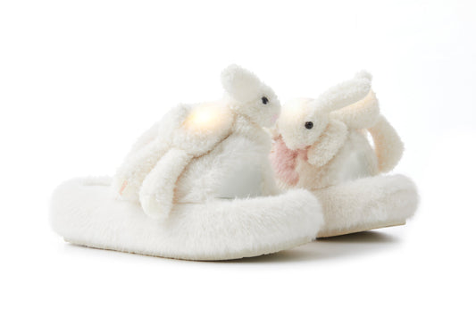 13DE MARZO Doozoo Glowing Fuzzy Slipper White