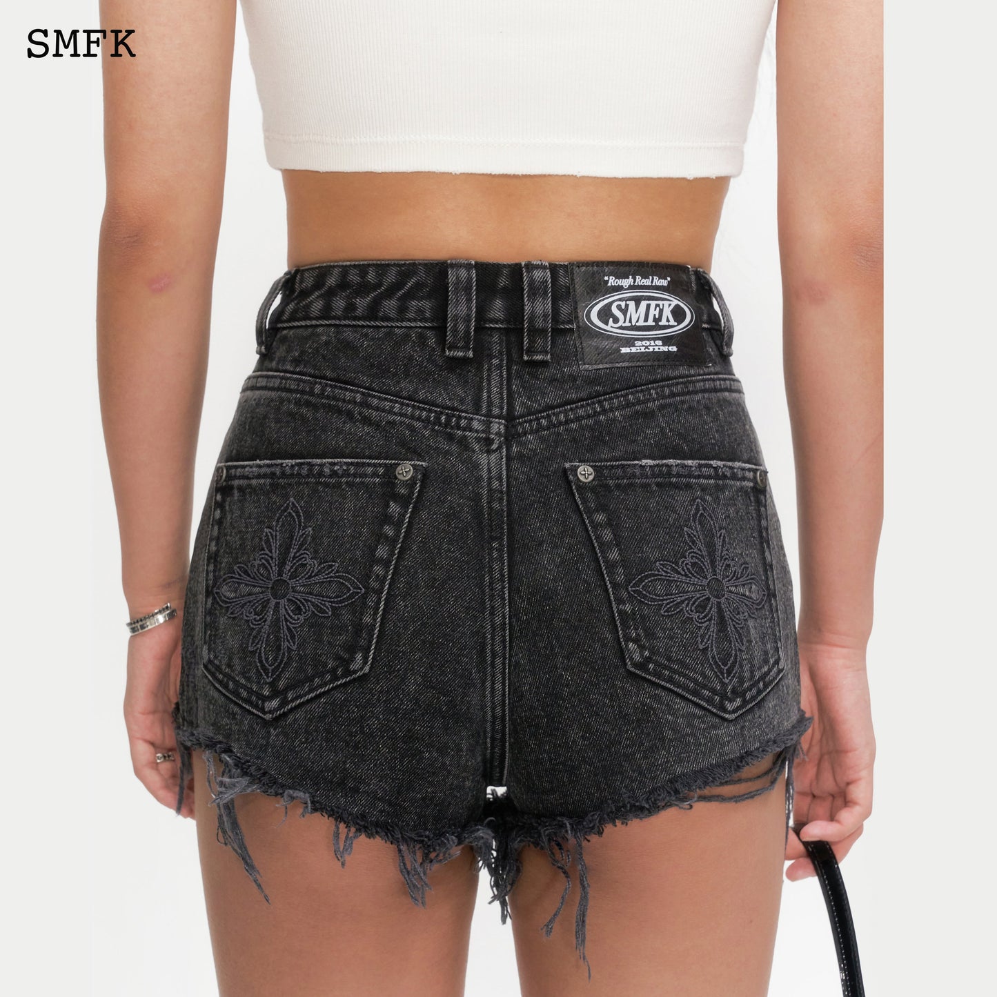 SMFK Wilderness Rock Black Short Jeans