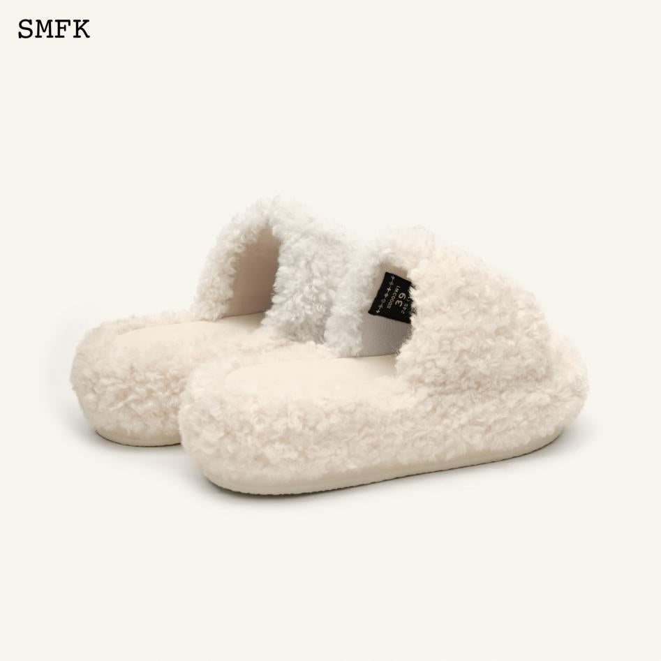 SMFK Compass Woolly White Velvet Plush Slippers